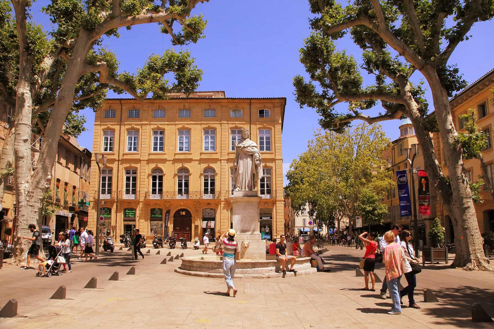 Aix-en-Provence: Il cuore raffinato della Provenza più autentica