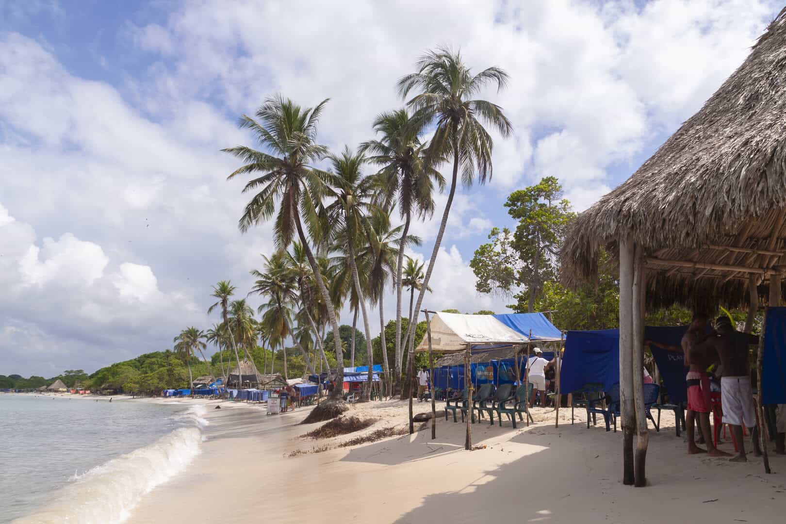 Viaggio low cost. Scopri le spiagge storiche di Cartagena, Colombia