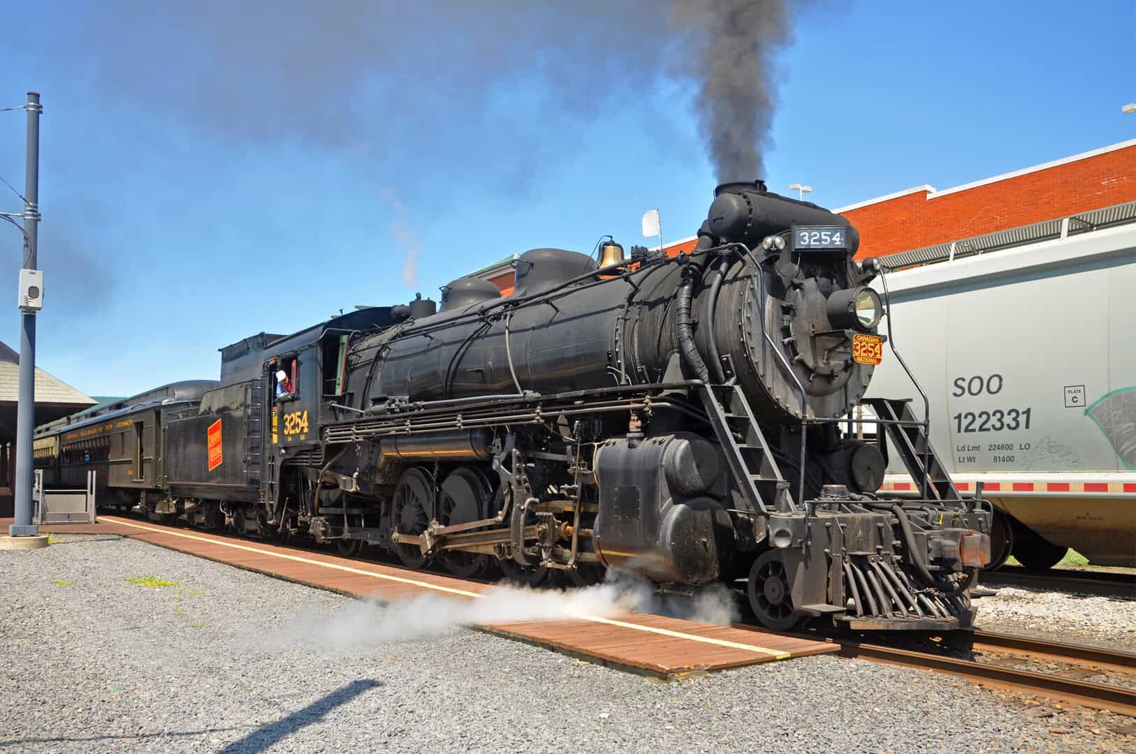 Viaggio sui treni storici del Canada. Attraverso paesaggi mozzafiato