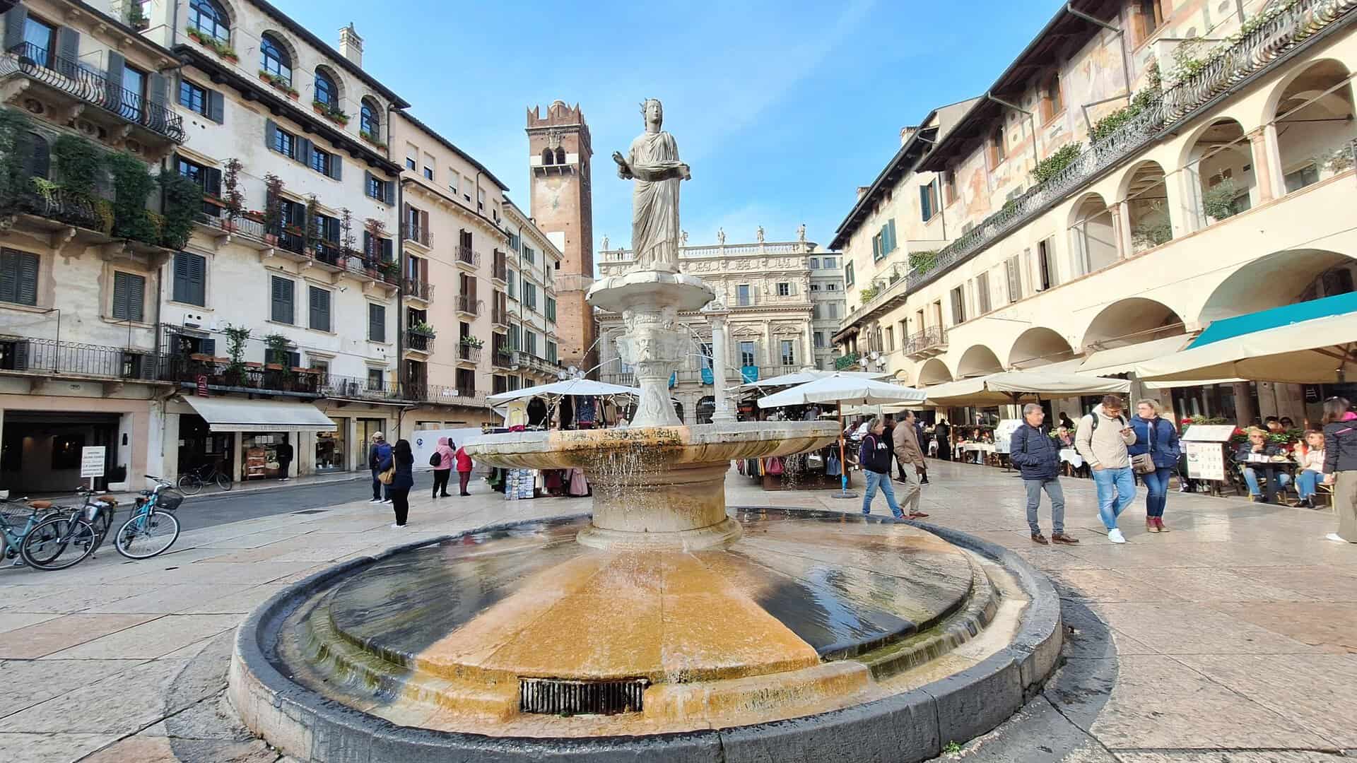 Verona, la città dove l’amore danza tra pietra e poesia