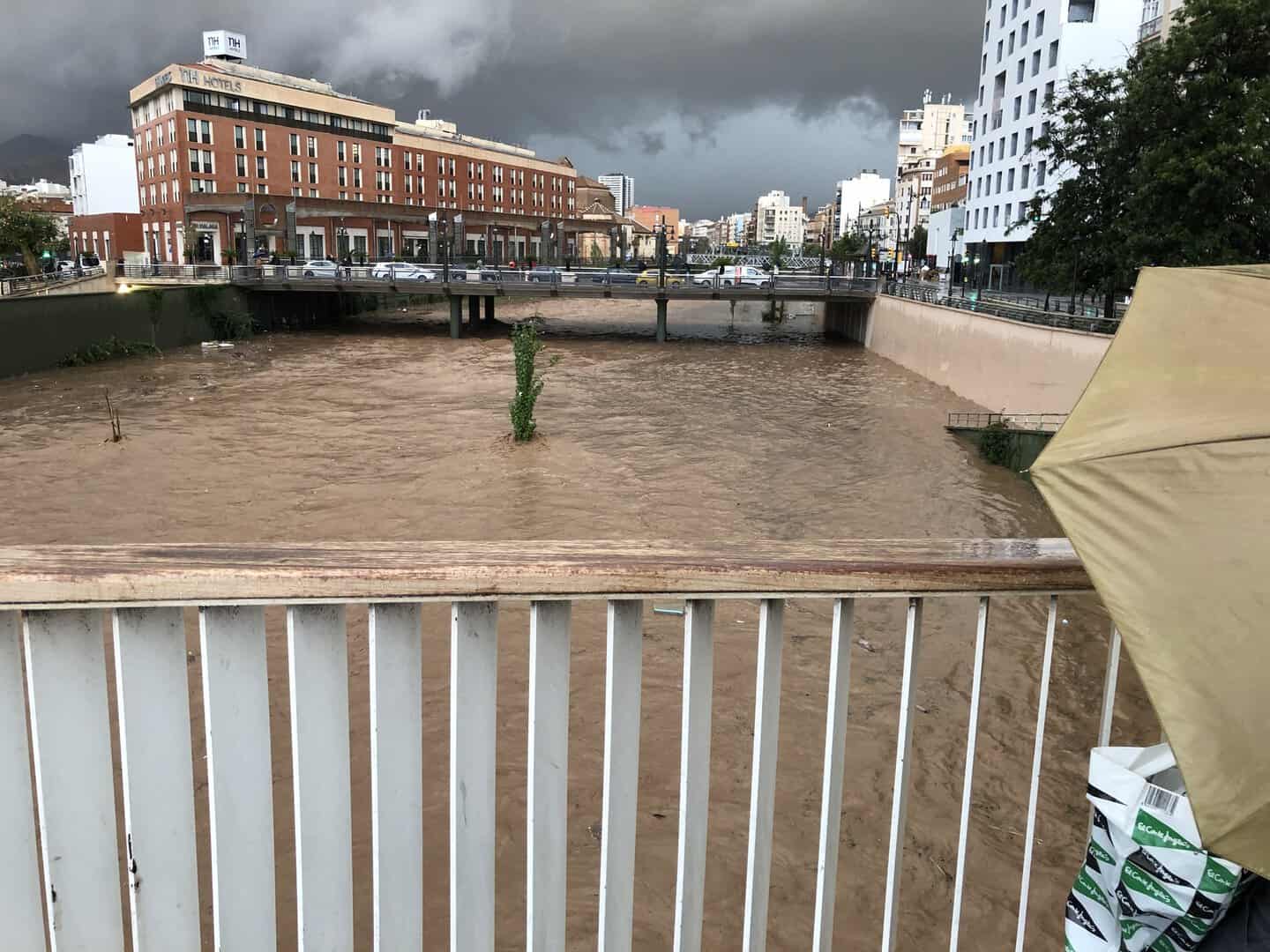 Andalusia storm 110425