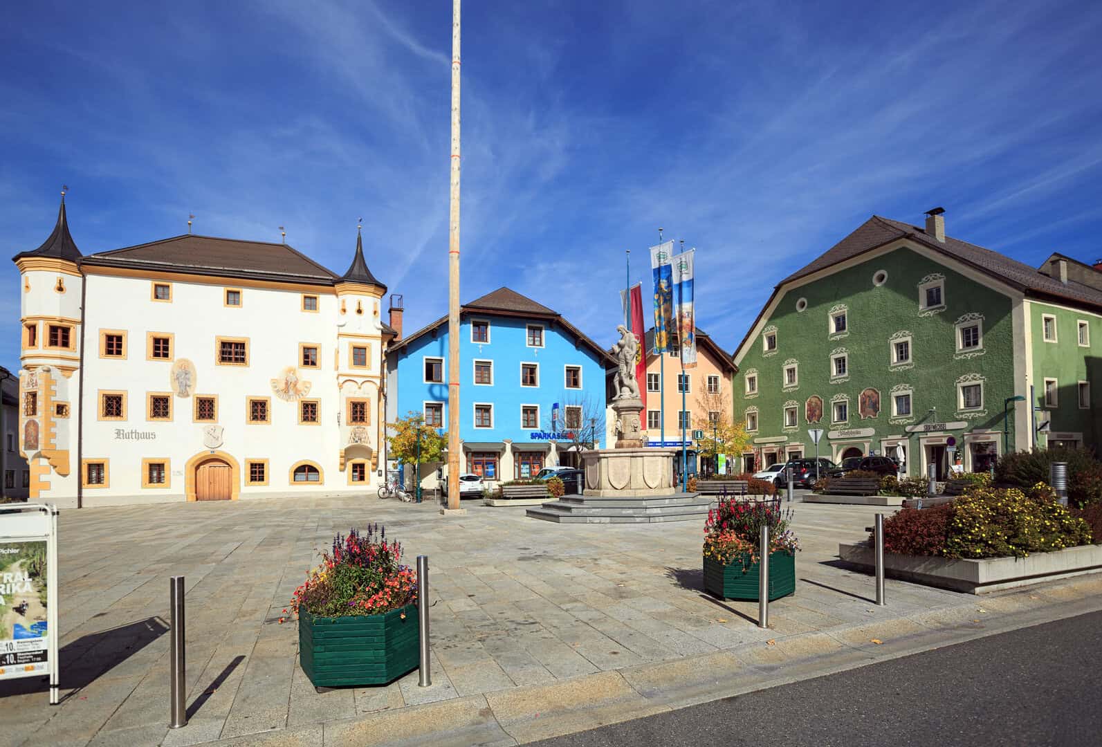 Austria with the sun 190425