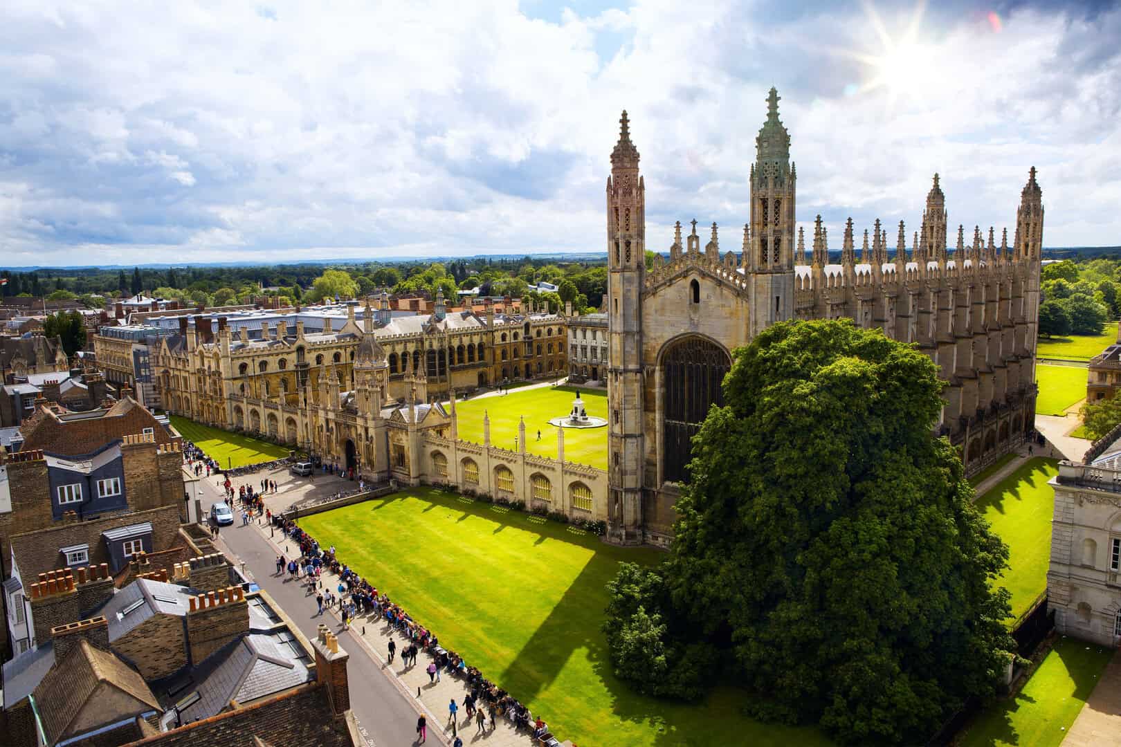 Cambridge, sogno d’Inghilterra: tra college antichi e riflessi sul Cam