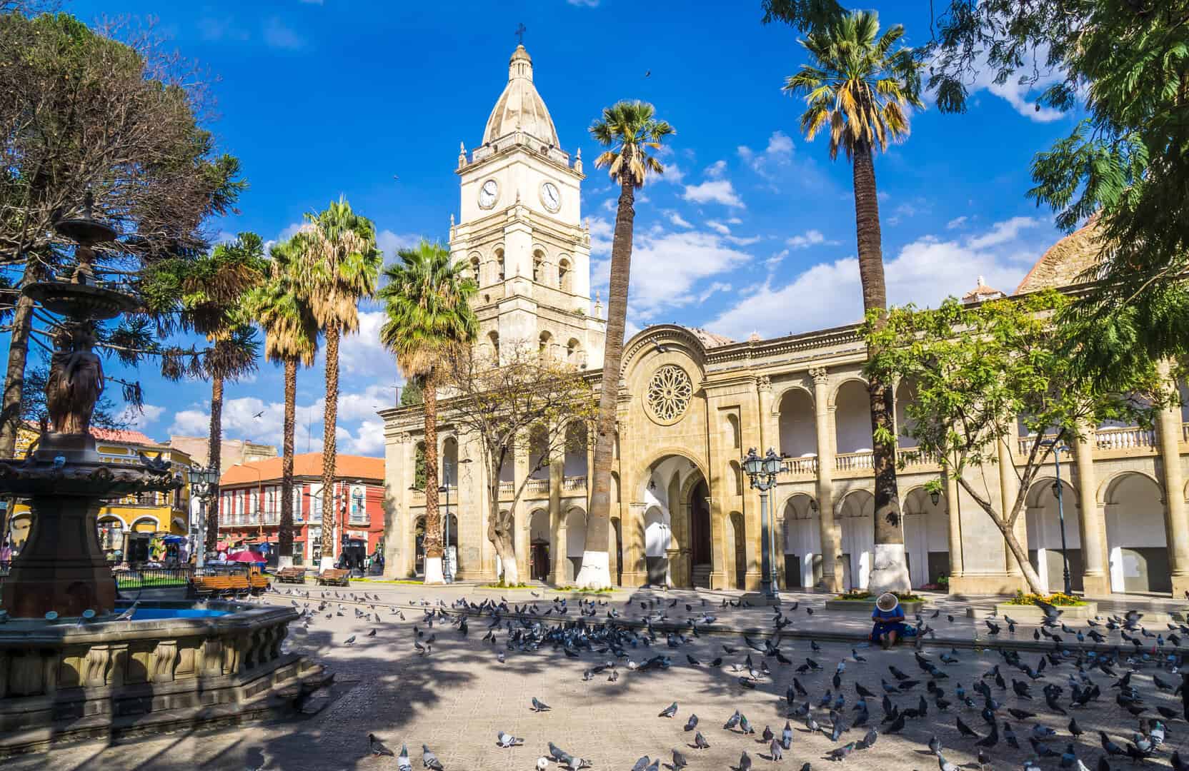 Cochabamba, Bolivia: Un sogno di primavera tra Ande e modernità