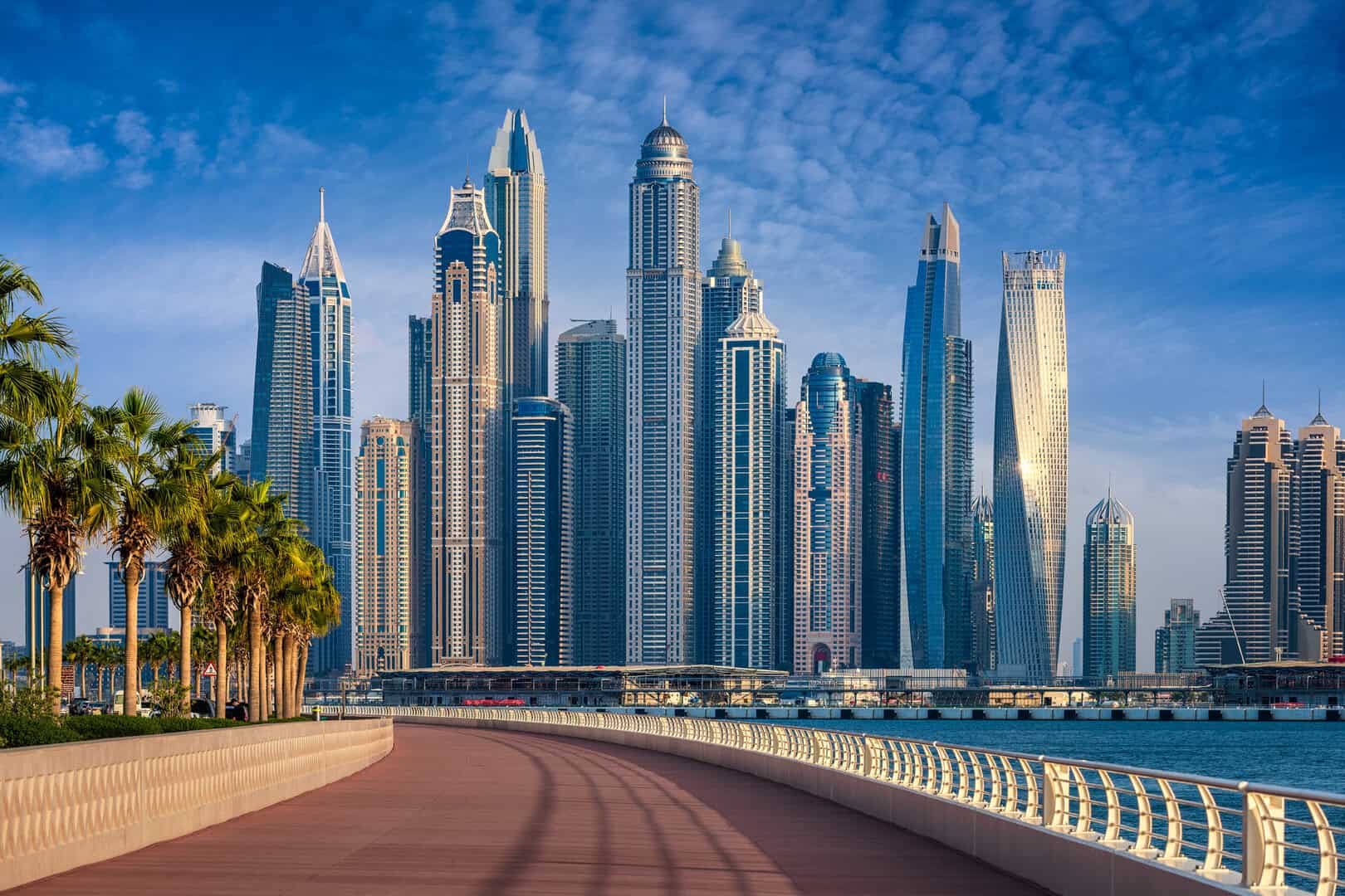 Vivere a Dubai: tra tradizione araba e innovazione futuristica