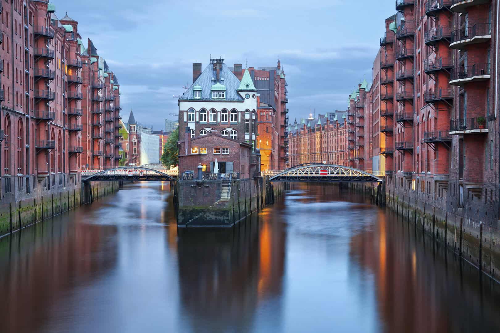 Amburgo, viaggio tra i canali e il cuore pulsante del Nord