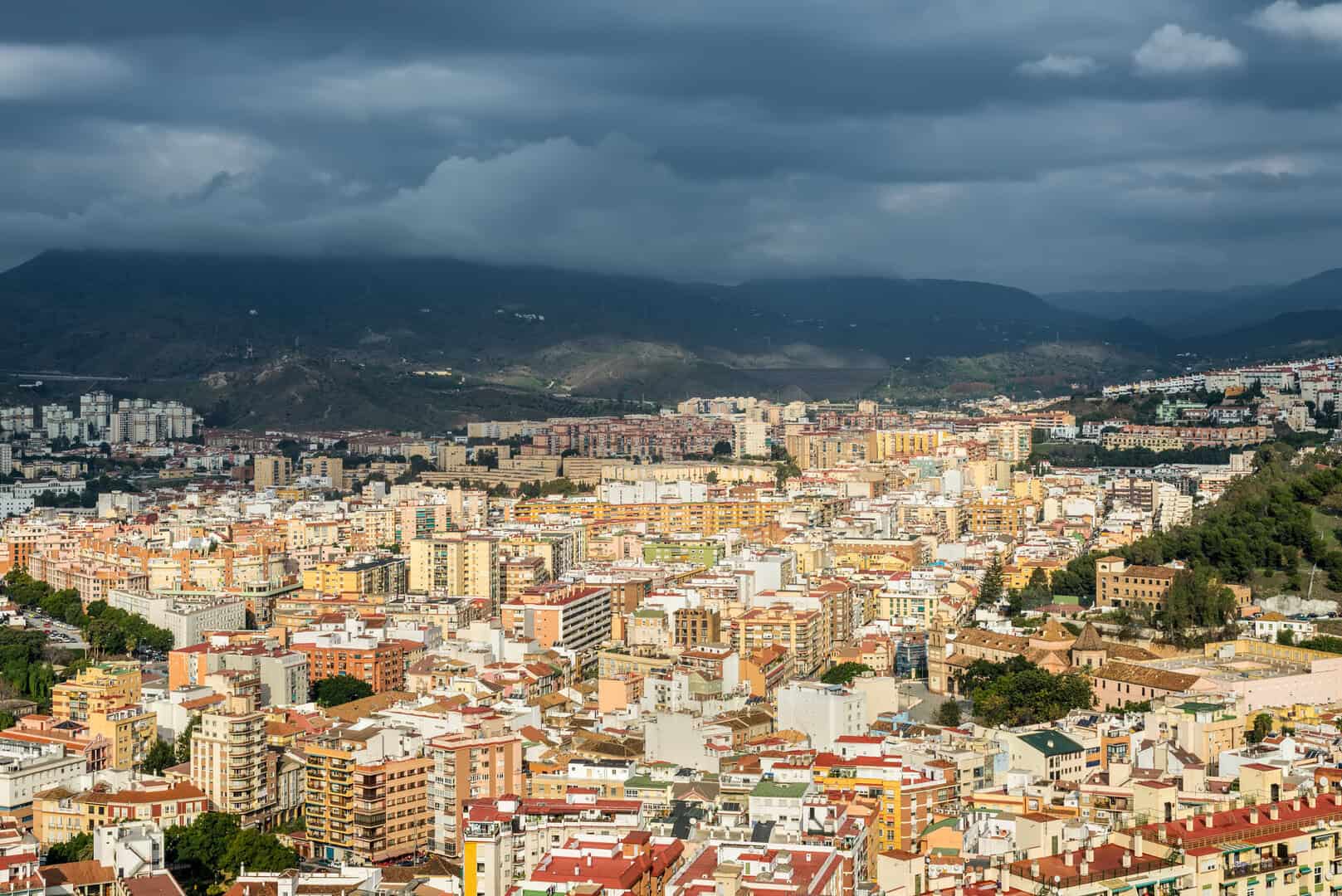 Meteo Málaga, Spagna, Domenica: sole, terral e possibili rovesci