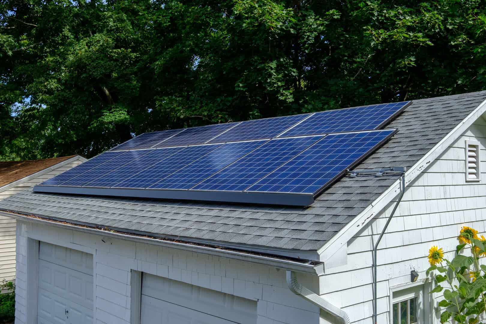 Come il solare trasforma i tetti dei depositi nel New Jersey