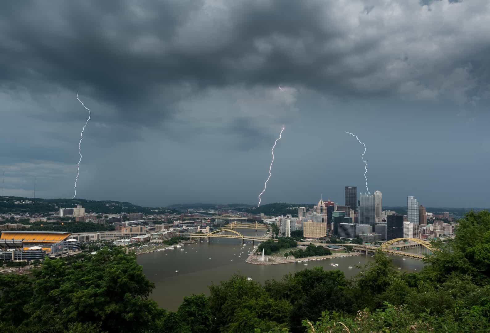 Meteo Pittsburgh: violente tempeste e rischio tornado negli USA