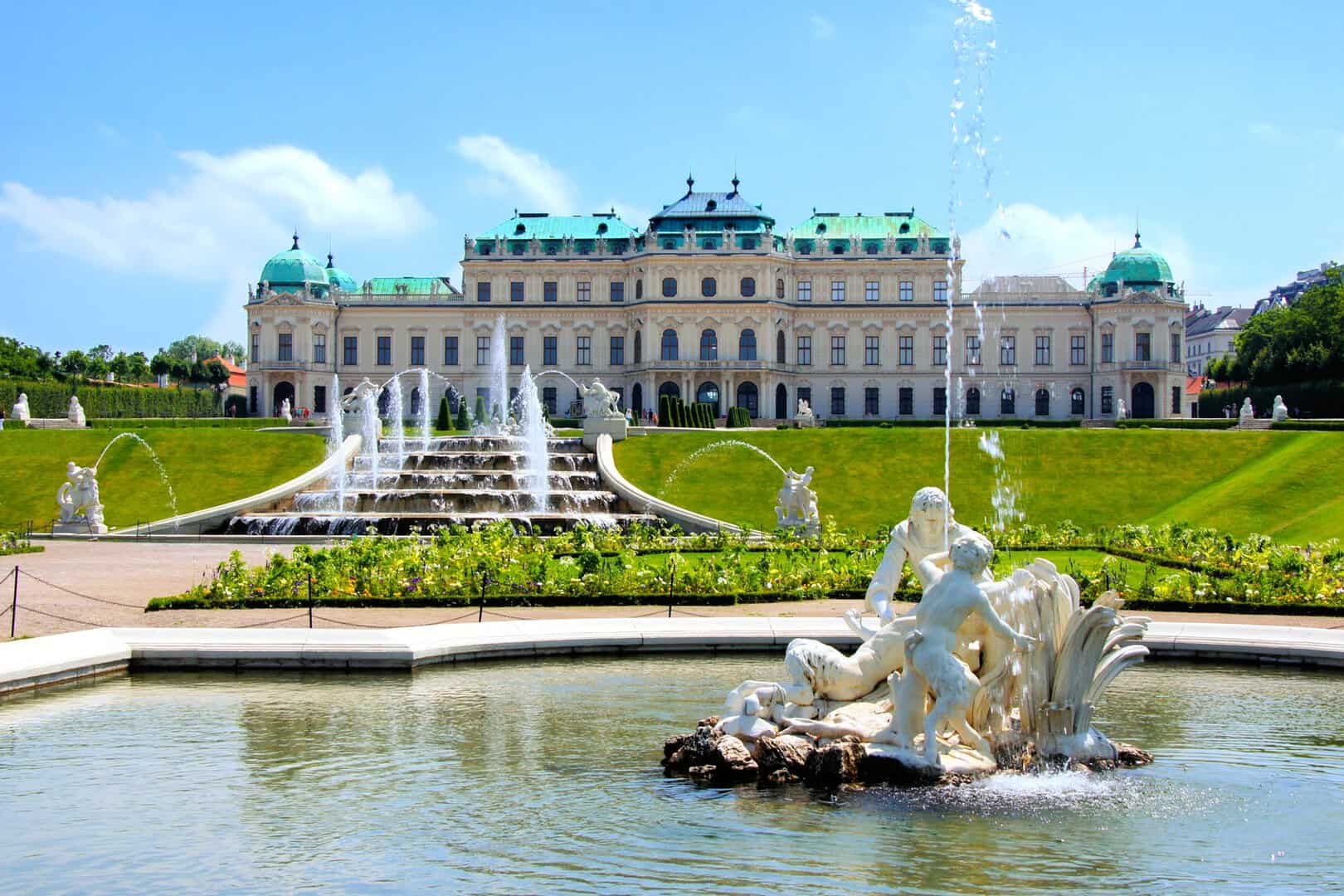 Vienna: Sinfonia d’eleganza tra arte, caffè e palazzi imperiali