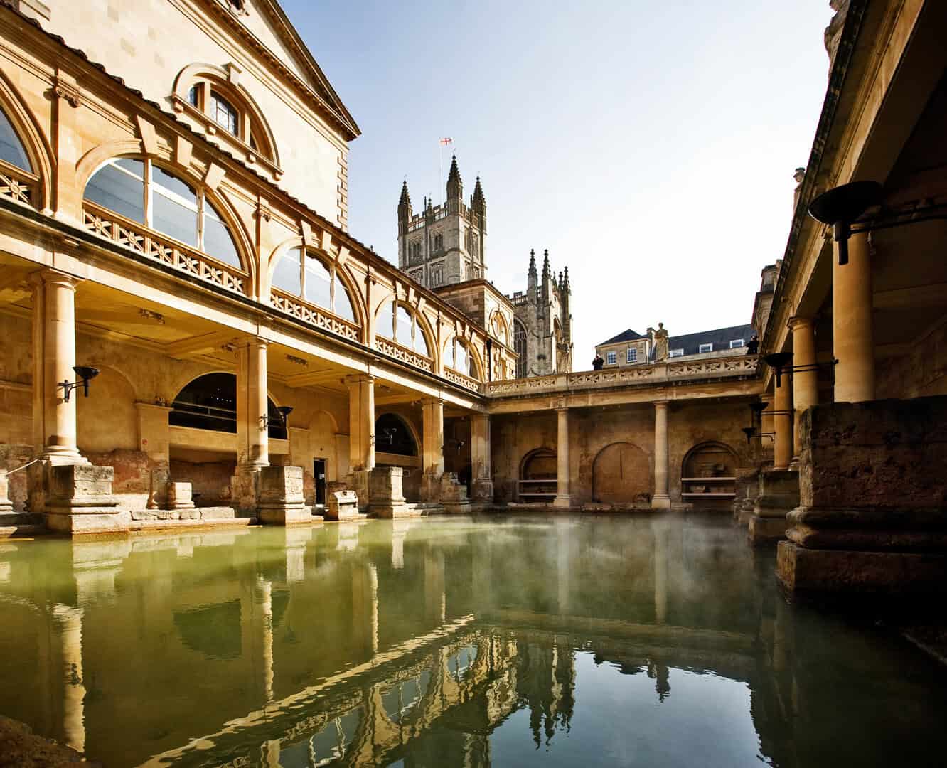 Un weekend a Bath tra terme romane e charme inglese