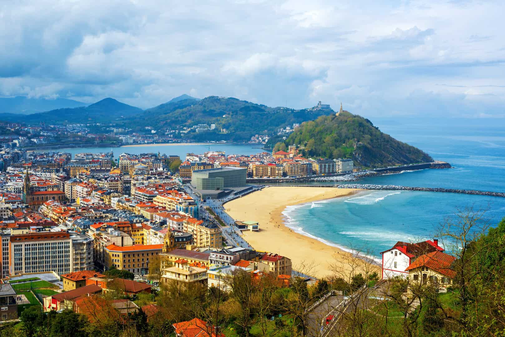 San Sebastián: Eleganza basca tra onde e sapori
