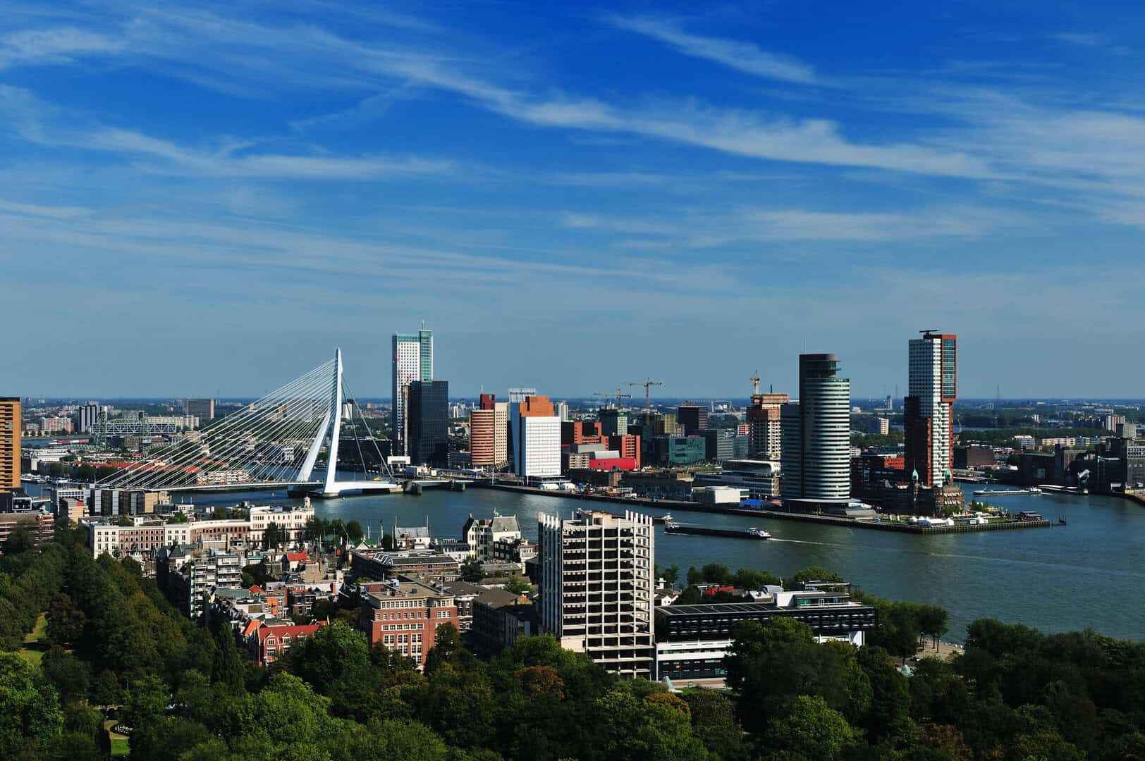 Rotterdam: architettura, vento e visioni del futuro