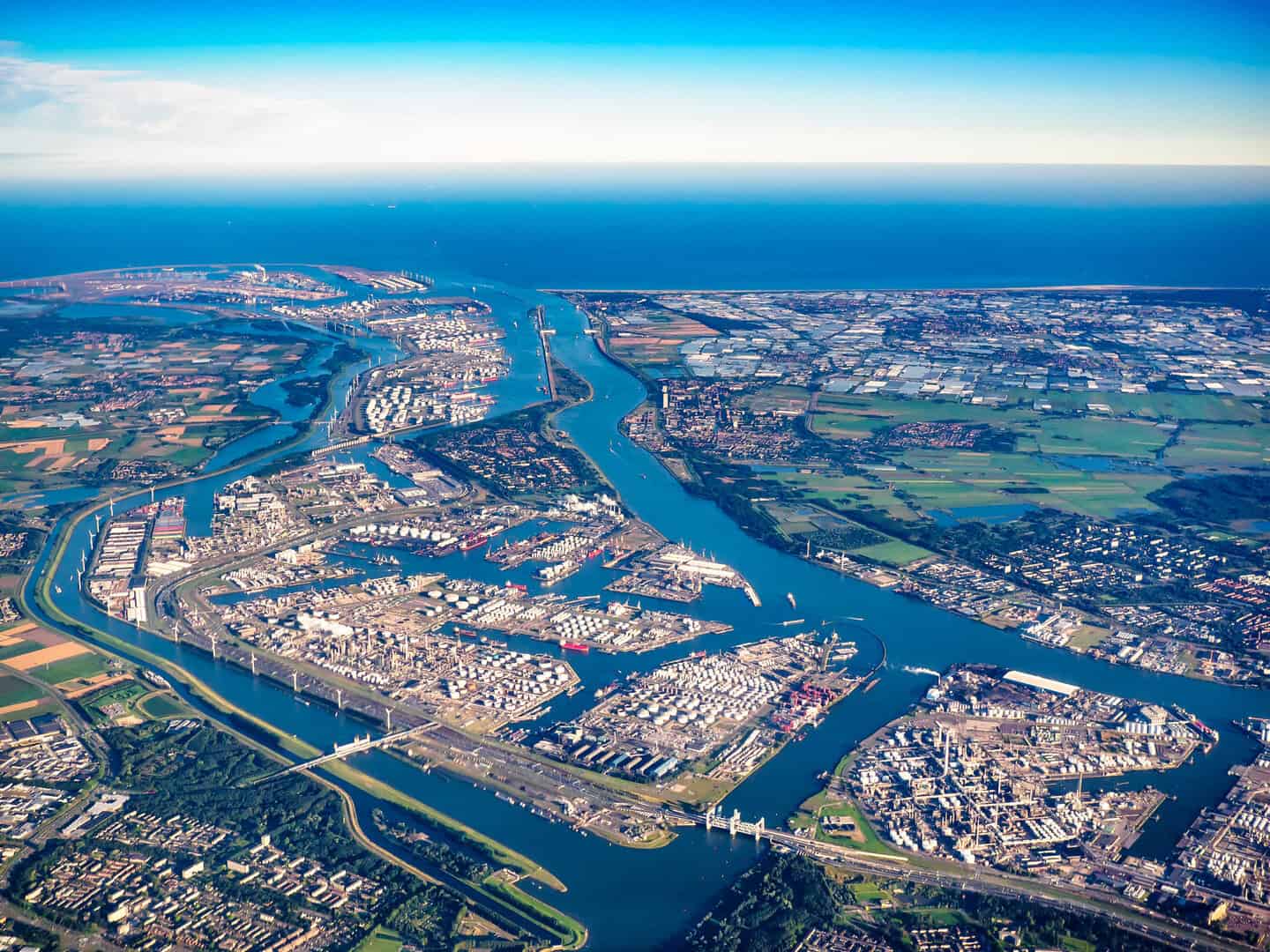 Netherlands 040525