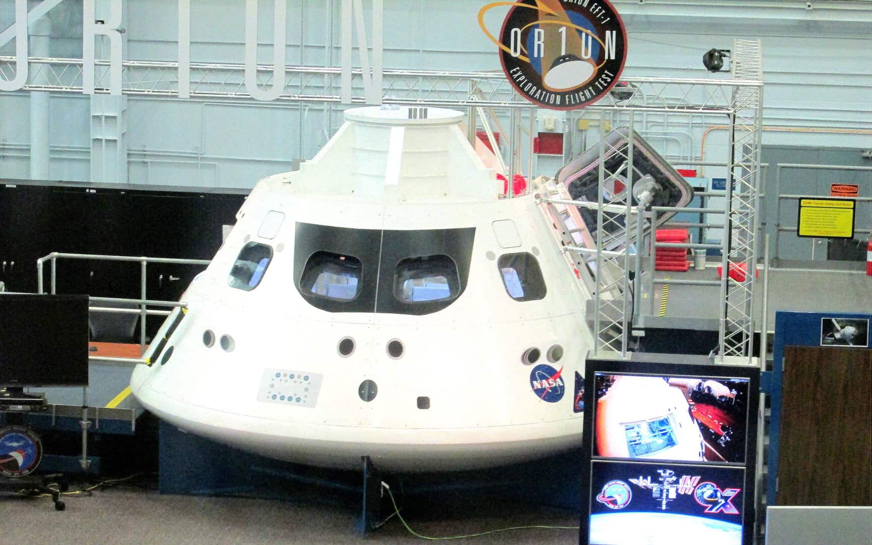 La capsula Orion nelle mani della NASA: inizia il conto alla rovescia per Artemis 2