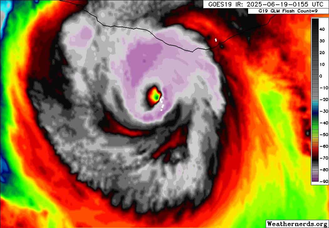 Meteo Messico: uragano Erick punta sulle coste del sud