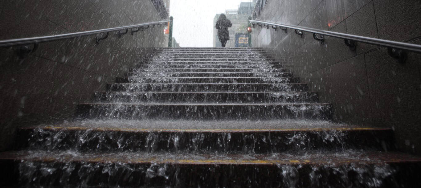 Meteo Ravenna, vento forte e pioggia record in poche ore