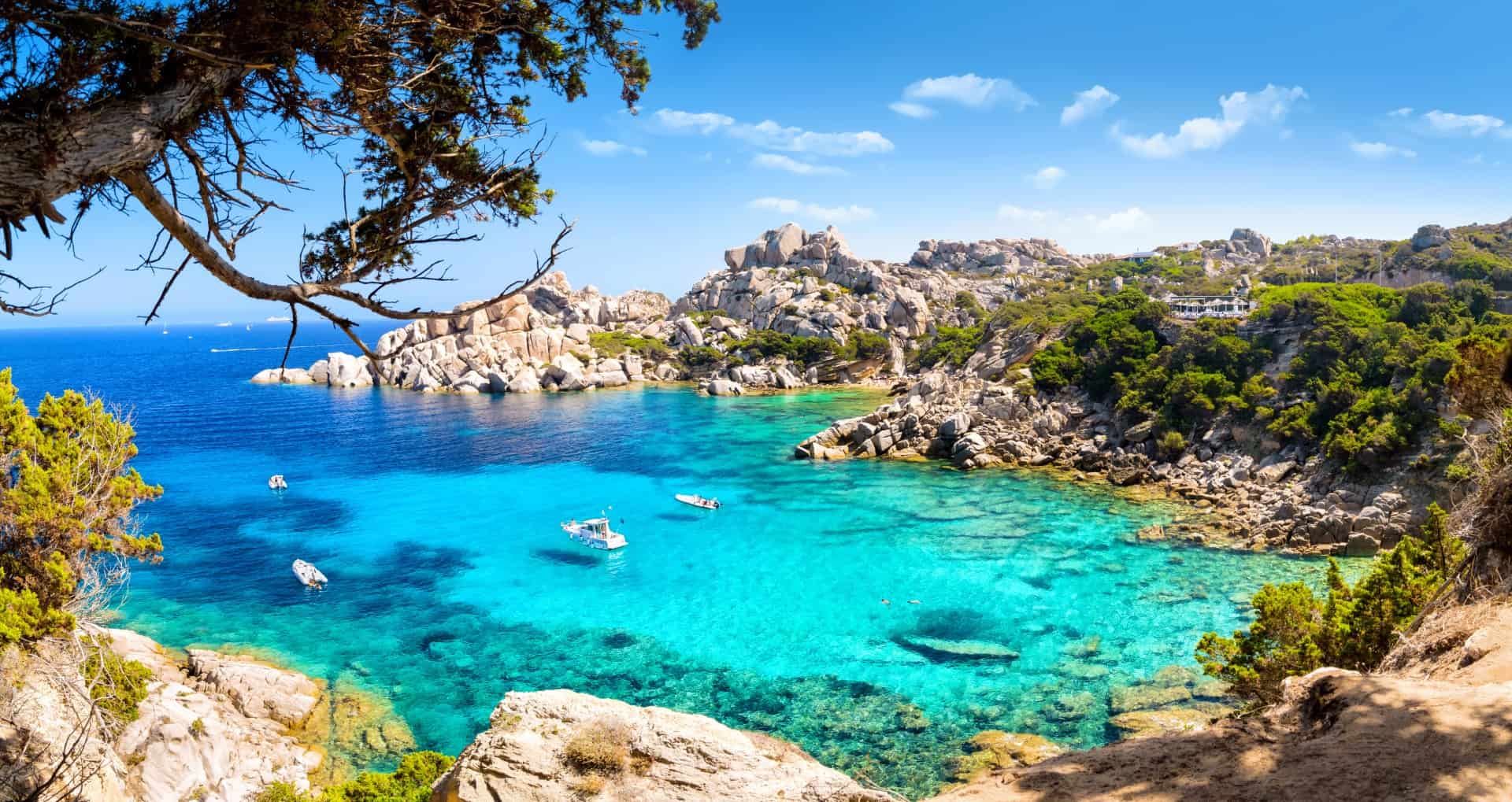 SARDEGNA, una vacanza questa Estate. Clima e come spendere davvero poco