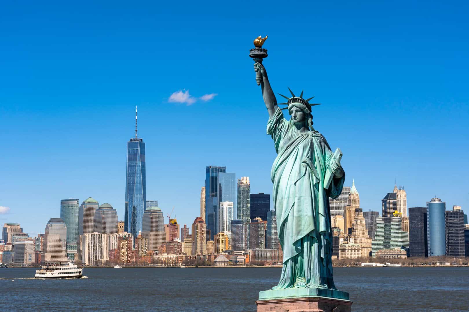 Mi sono trasferito a New York, stipendio 24.000 dollari al mese. Scopriamo assieme l’America