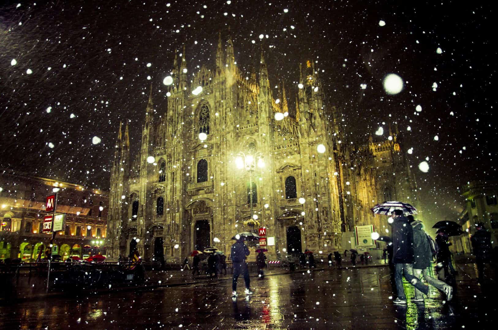 Meteo Milano: Natale bagnato, poi neve a fine anno