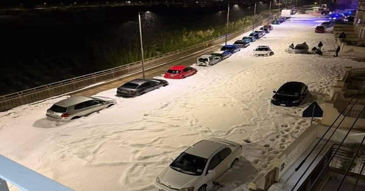 Grandine a Malta di portata storica, l’isola si tinge di bianco