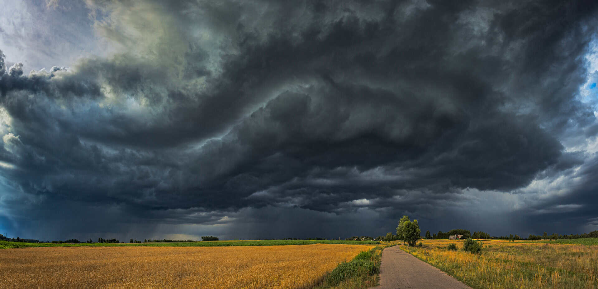 Piogge senza fine: Primavera COMPROMESSA? Cosa dicono i modelli a lungo termine