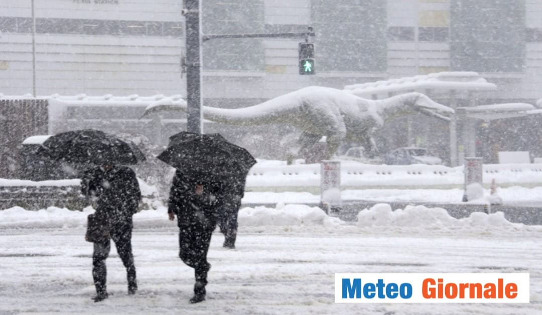 Meteo, oltre 4 metri di NEVE: cosa succede quando il getto si frantuma