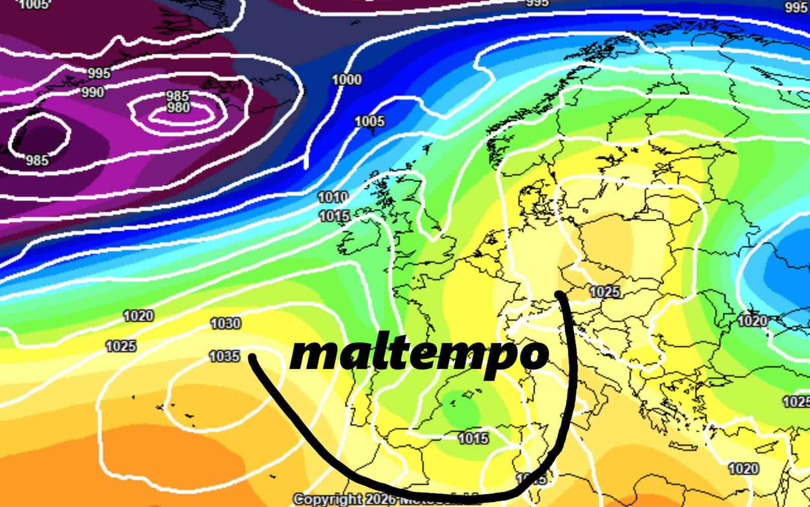 Ma il tempo deciso in arrivo da ovest. Non sarà una perturbazione violenta con un profondo minimo di bassa pressione, ma la circolazione sciroccale potrebbe portare moderato maltempo sulle regioni occidentali.