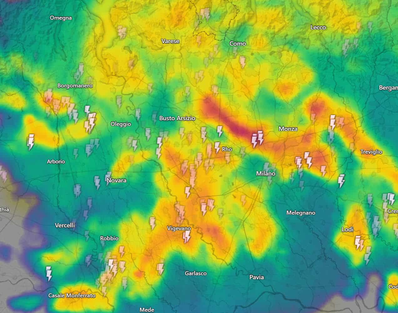 21 50 cella temporalesca perde forza su milano
