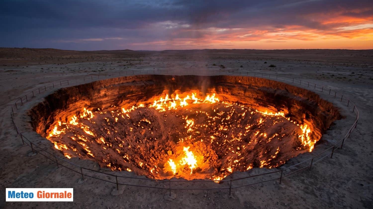Porta dell'Inferno in Turkmenistan 1 La Porta dellInferno un cratere che brucia da mezzo secolo Nel deserto del Turkmenistan kh